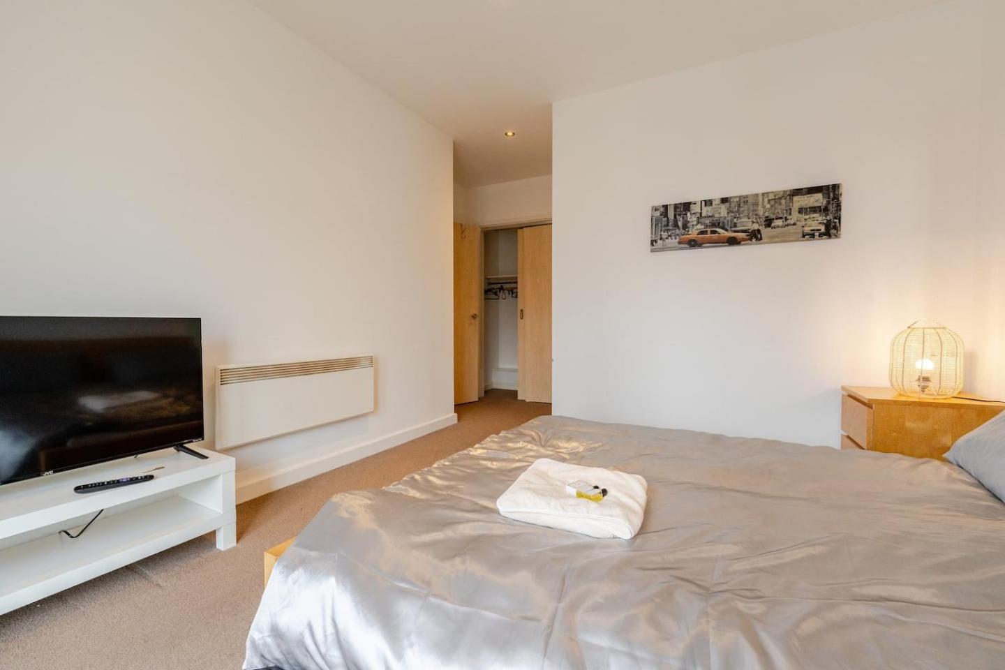Private Room In Cardiff City Center المظهر الخارجي الصورة
